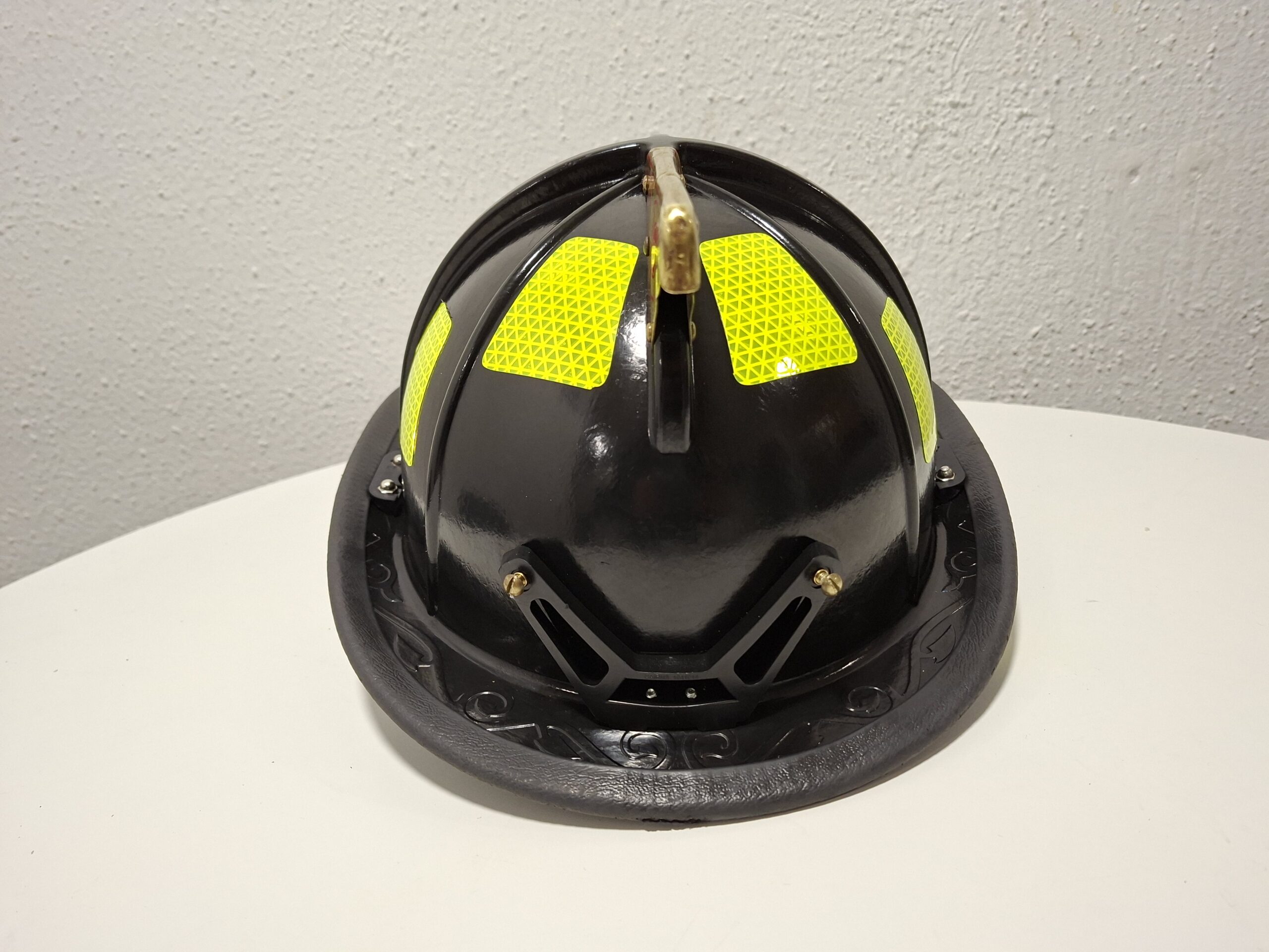 Casco restaurado por CHIEF